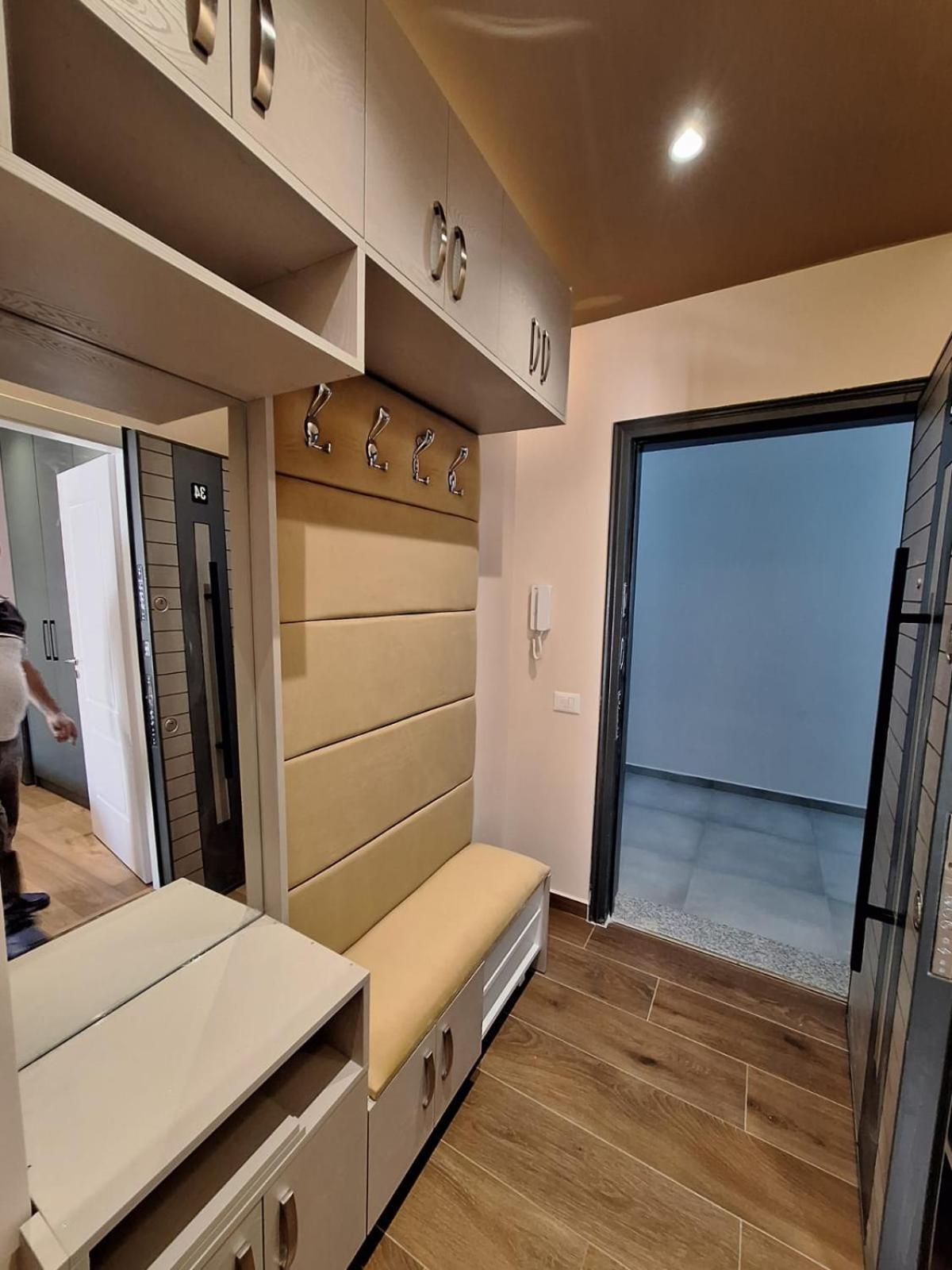 Apartment L 2